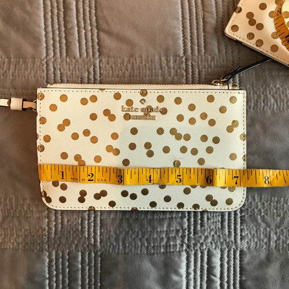 Kate spade Ivory w gold wristlet and card holder - Picture 5 of 8